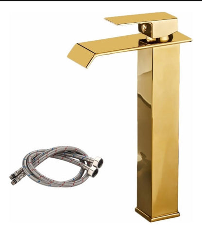 Torneira Cascata Dourada de Luxo com cabo alongado